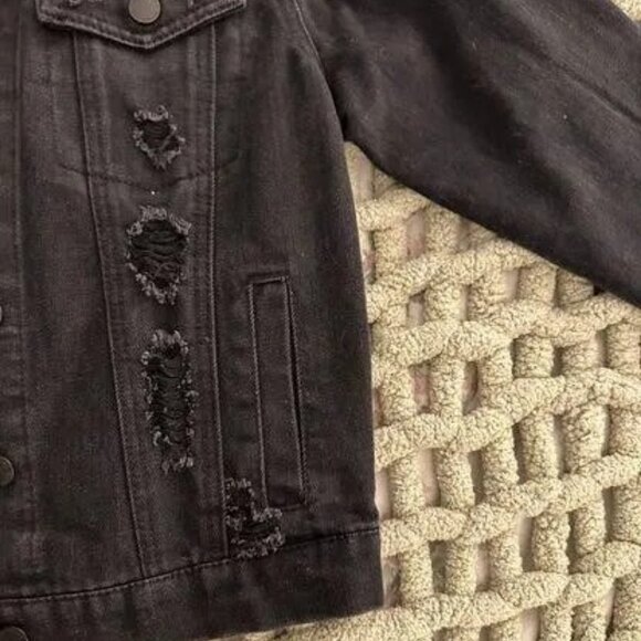 Bullhead Distressed Denim Jacket - Picture 3 of 5
